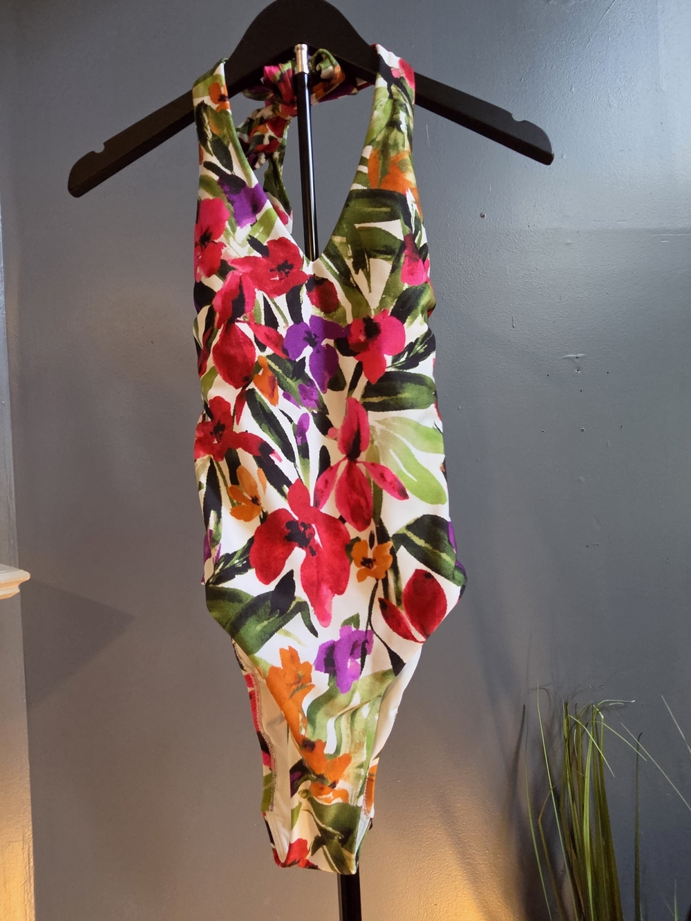 NWT💜  Floral Halter One-Piece Swimsuit - bright Multicolors- Size XS